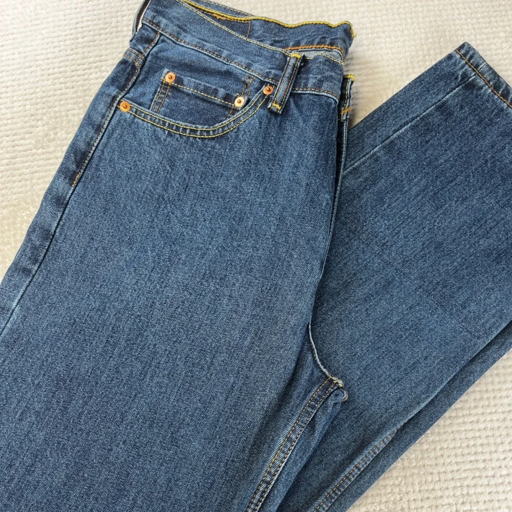 Levis 550 Relaxed Fit Jeans Mens 34x34 Medium Wash Denim Blue 00550-4891 New
